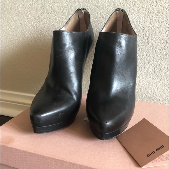 Miu Miu Black Boot Bootie - Picture 3 of 6